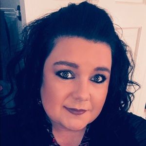 Meet your Posher, Sherry